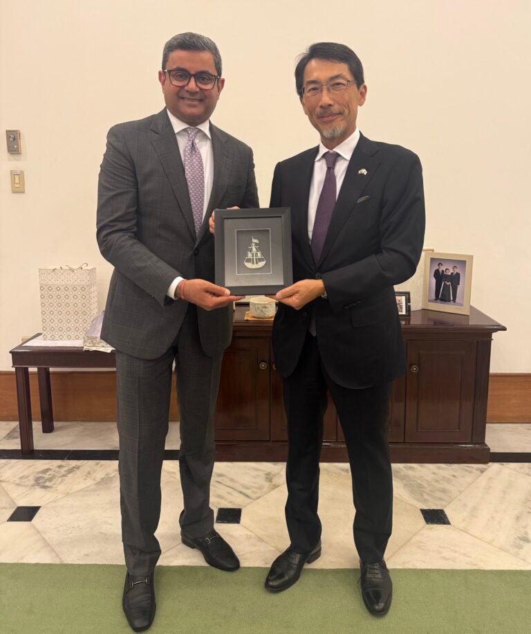 11th - Meeting H.E